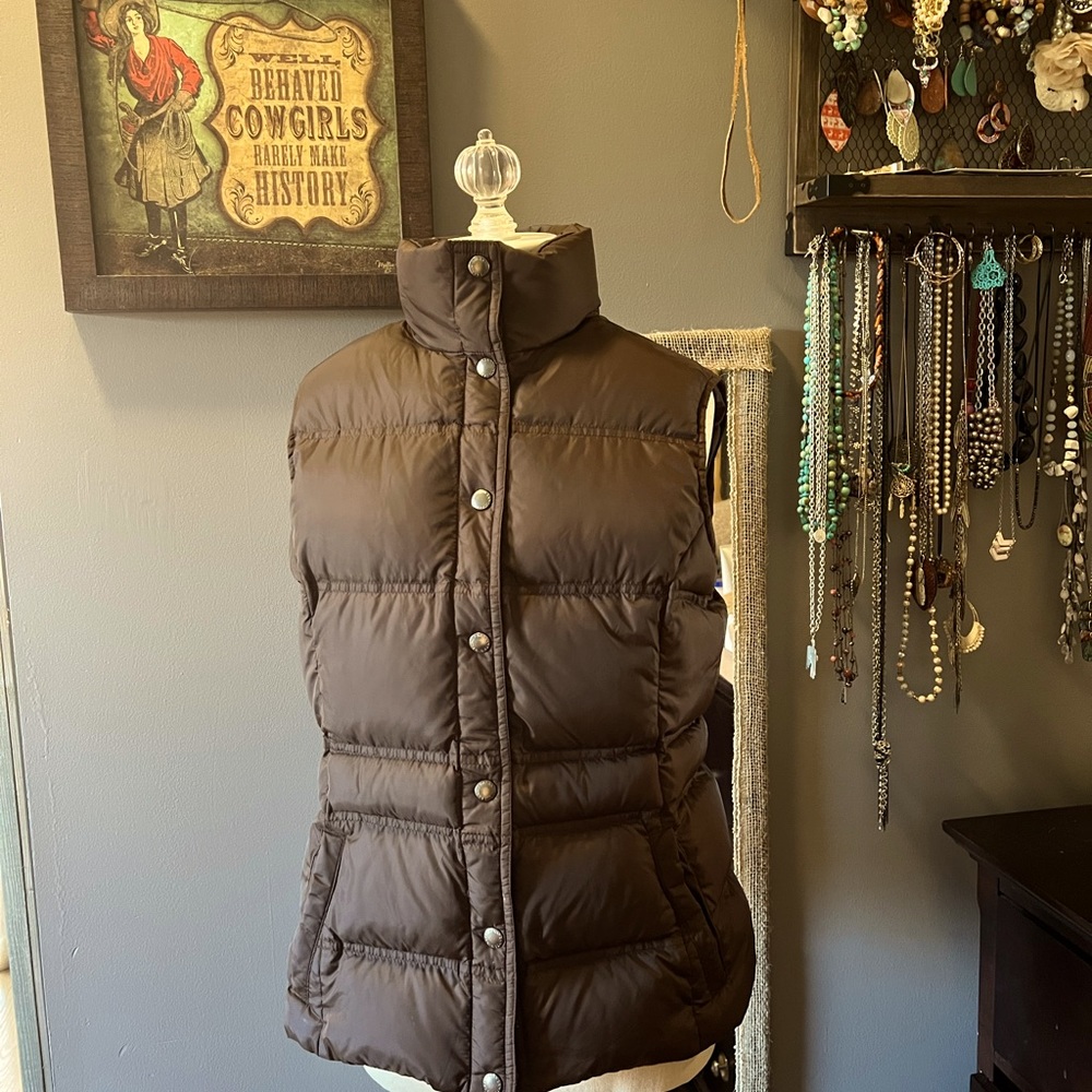 Land’s End Down Vest Women’s small